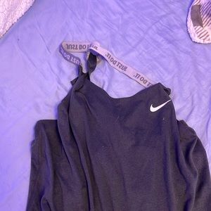 grey nike tank size adult large fits like a med.